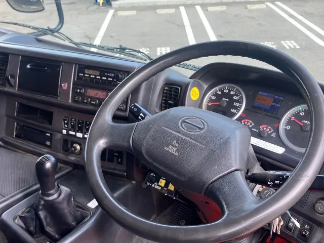 日野 プロフィア LKG-FS1EPBA(6x4)の写真21