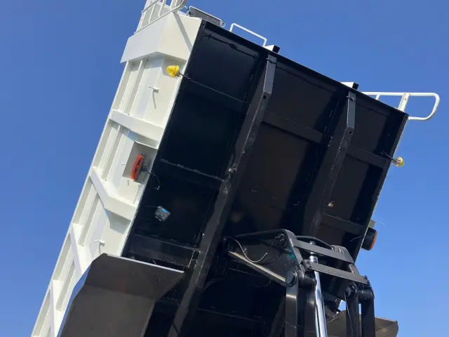 三菱 スーパーグレート 2KG-FV70HX(6x4)の写真16