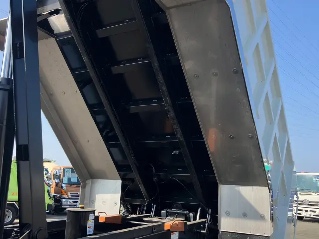 三菱 スーパーグレート 2KG-FV70HX(6x4)の写真17