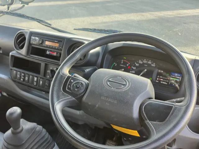 日野 デュトロ 2RG-XZU600T(2WD)の写真21