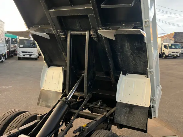 いすゞ エルフ 2RG-NKR88AT(2WD)の写真13