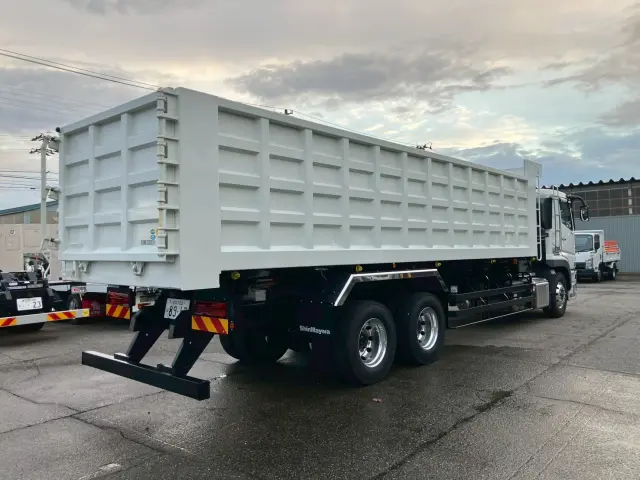 三菱 スーパーグレート 2PG-FV70HZ(6x4)の写真3