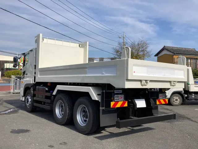 日野 プロフィア 2DG-FS1AGE(6x4)の写真4