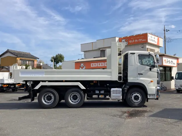 日野 プロフィア 2DG-FS1AGE(6x4)の写真8