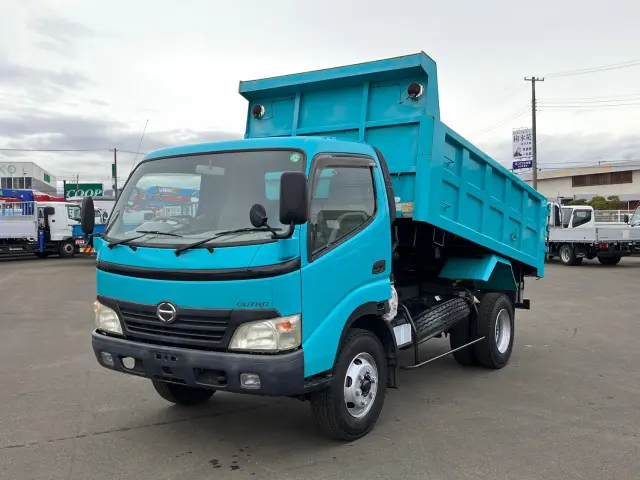 日野 デュトロ BDG-XZU404X(2WD)の写真1