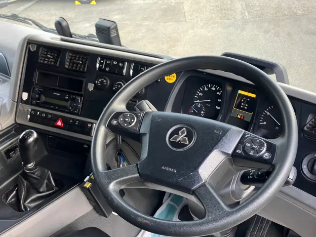 三菱 スーパーグレート 2KG-FV70HX(6x4)の写真21