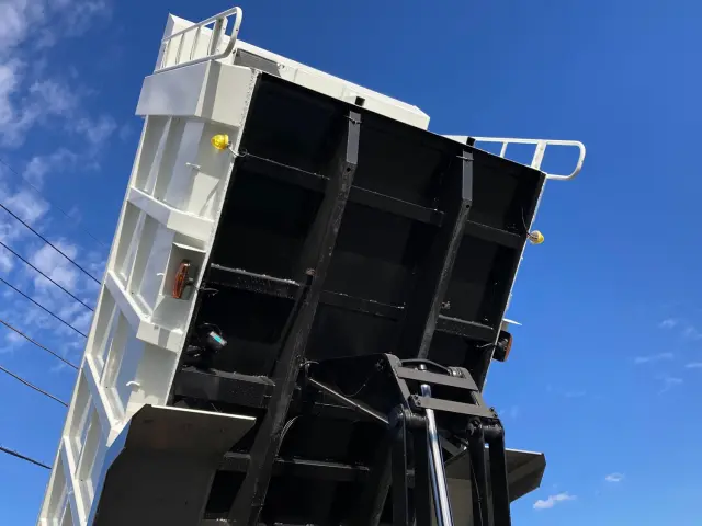 三菱 スーパーグレート 2KG-FV70HX(6x4)の写真16