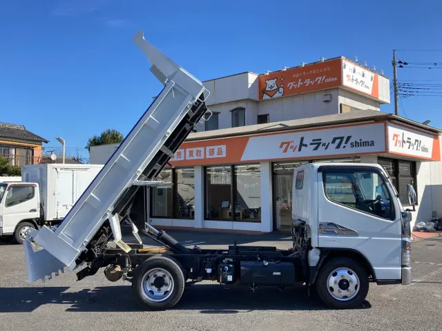 三菱 キャンター 2PG-FBA60(2WD)の写真6