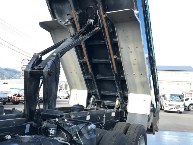 三菱 スーパーグレート 2PG-FV70HX(6x4)の写真13