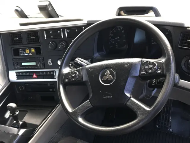 三菱 スーパーグレート 2PG-FV70HX(6x4)の写真21