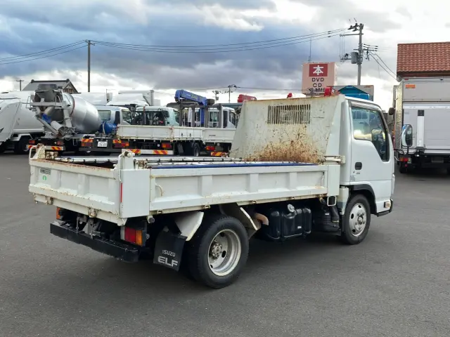 いすゞ エルフ TKG-NJR85AD(2WD)の写真3