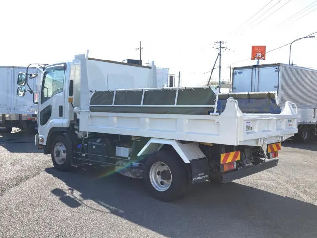 いすゞ フォワード 2RG-FRR90S1(2WD)の写真4