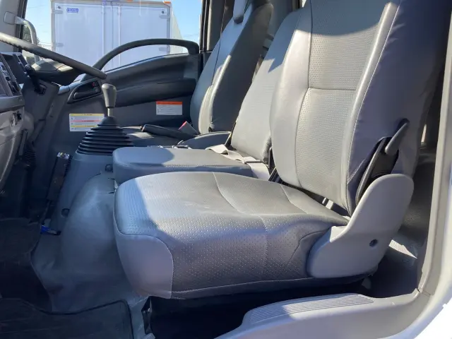 いすゞ フォワード 2RG-FRR90S1(2WD)の写真20