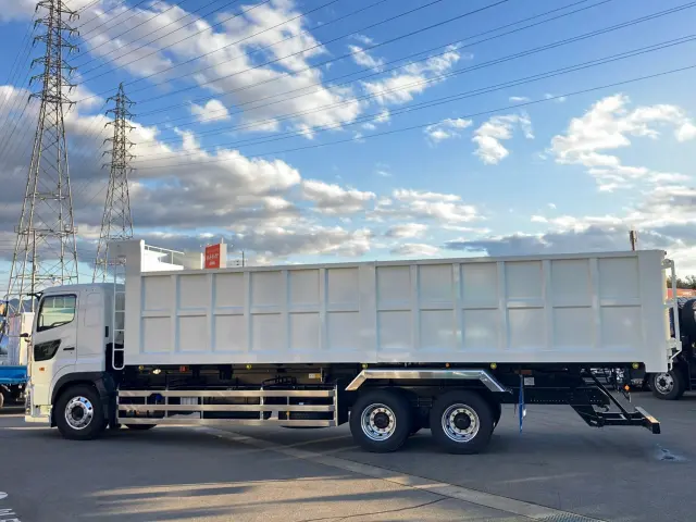 日野 プロフィア 2DG-FS1AHE(6x4)の写真7