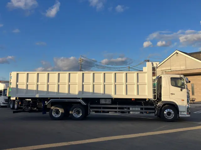 日野 プロフィア 2DG-FS1AHE(6x4)の写真8