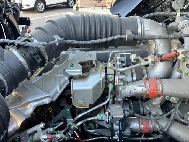 日野 プロフィア 2DG-FS1AHE(6x4)の写真21