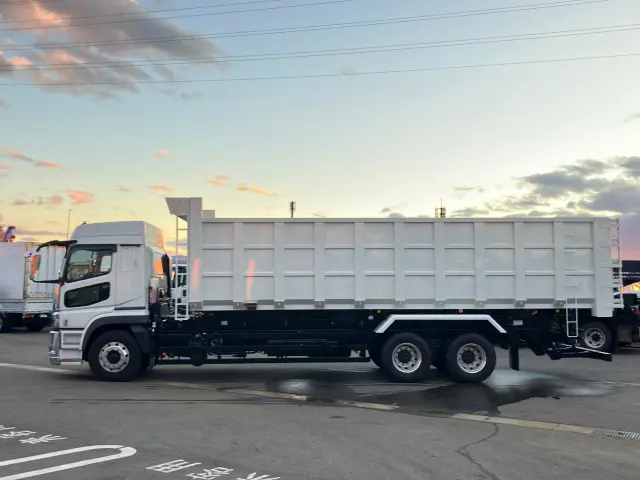 三菱 スーパーグレート 2KG-FV70HZ(6x4)の写真7