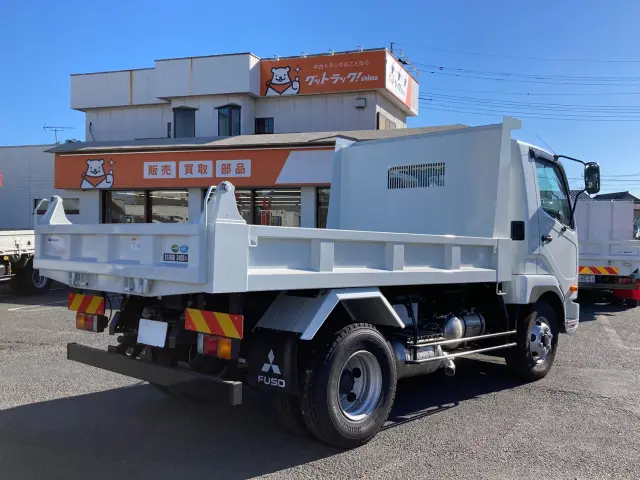 三菱 ファイター 2KG-FK72F(2WD)の写真3