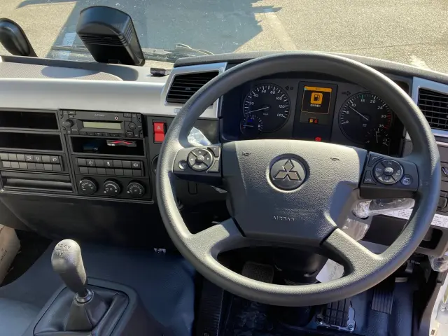 三菱 ファイター 2KG-FK72F(2WD)の写真21