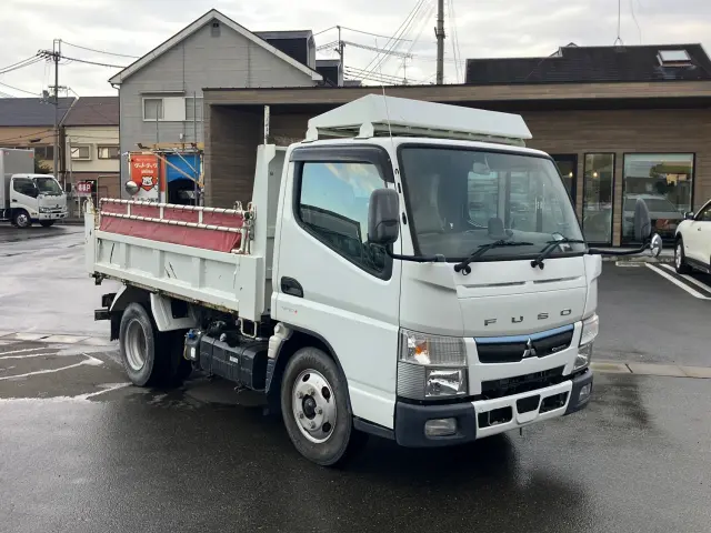 三菱 キャンター 2PG-FBA60(2WD)の写真2