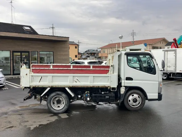 三菱 キャンター 2PG-FBA60(2WD)の写真8