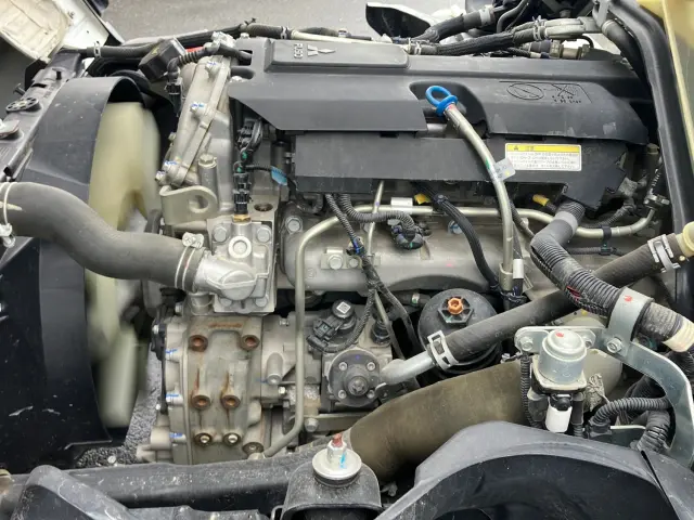 三菱 キャンター 2PG-FBA60(2WD)の写真17