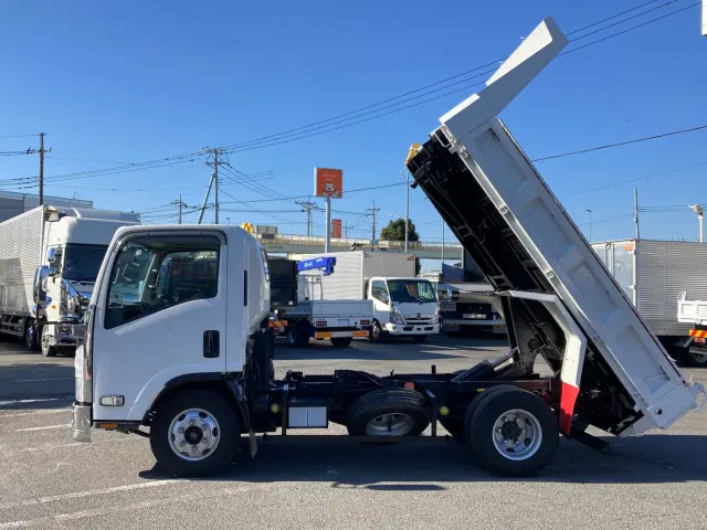 いすゞ エルフ SKG-NPR85YN(2WD)の写真7