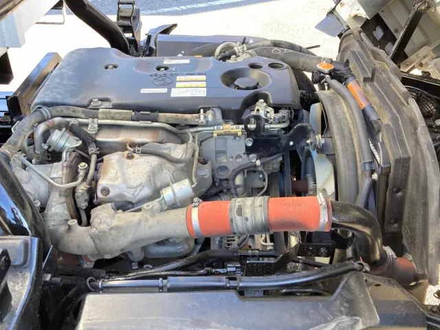 いすゞ エルフ SKG-NPR85YN(2WD)の写真18