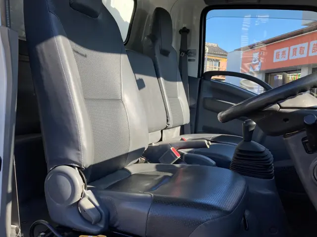 いすゞ エルフ SKG-NPR85YN(2WD)の写真19