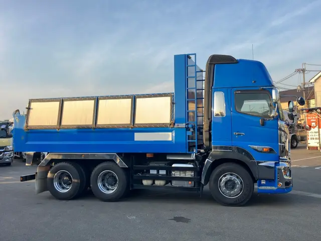 日野 プロフィア 2DG-FS1AGA(6x4)の写真8