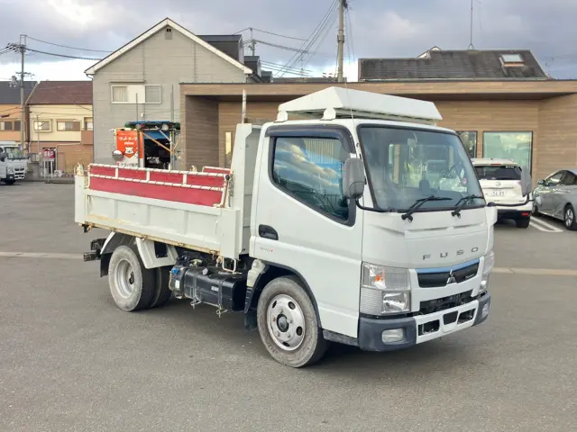 三菱 キャンター 2PG-FBA60(2WD)の写真2