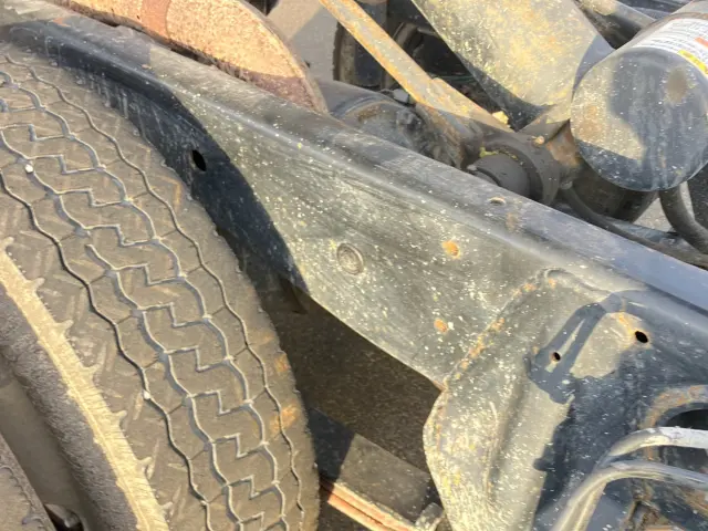 三菱 キャンター 2PG-FBA60(2WD)の写真15