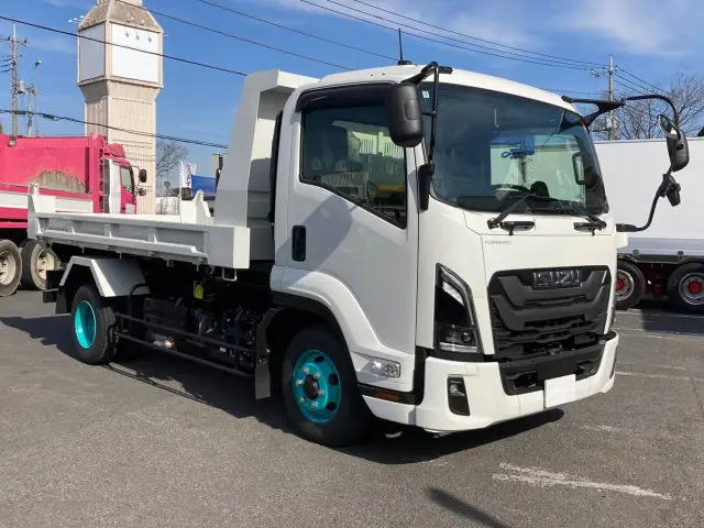 いすゞ フォワード 2PG-FRR90S3(2WD)の写真2