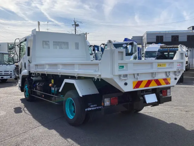 いすゞ フォワード 2PG-FRR90S3(2WD)の写真4
