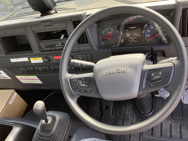 いすゞ フォワード 2PG-FRR90S3(2WD)の写真21
