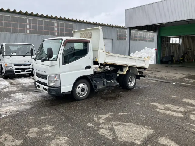 三菱 キャンター TKG-FBA30(2WD)の写真1