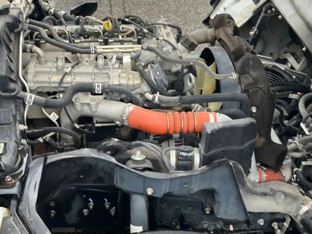 三菱 キャンター TKG-FBA30(2WD)の写真18