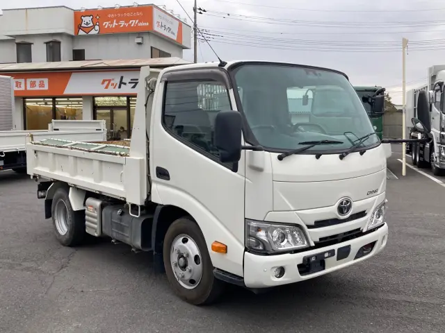 トヨタ ダイナ 2RG-XZU600D(2WD)の写真2
