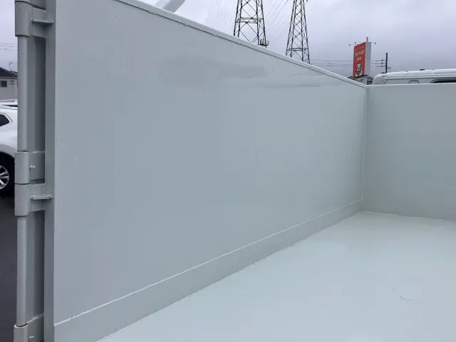 三菱 キャンター 2RG-FBA60(2WD)の写真12