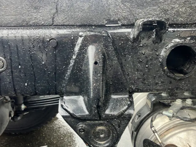 三菱 キャンター 2RG-FBA60(2WD)の写真18