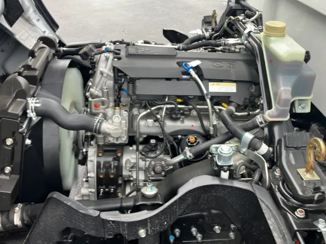 三菱 キャンター 2RG-FBA60(2WD)の写真20