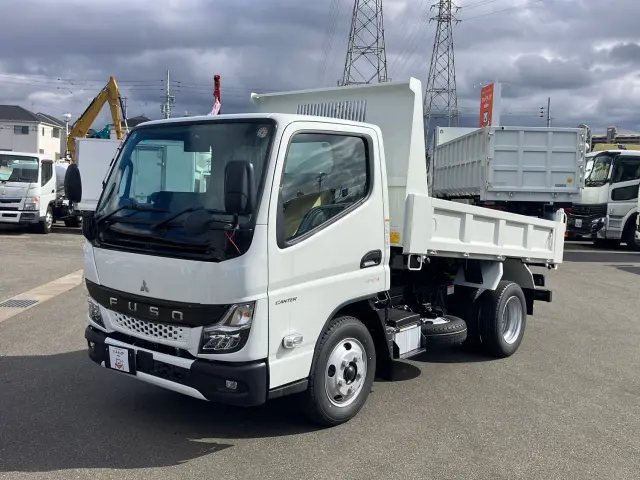 三菱 キャンター 2RG-FBA60(2WD)の写真1