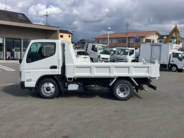 三菱 キャンター 2RG-FBA60(2WD)の写真7