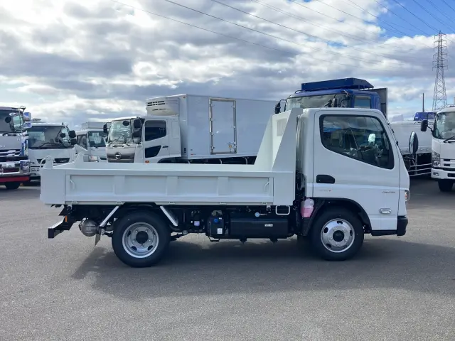 三菱 キャンター 2RG-FBA60(2WD)の写真8