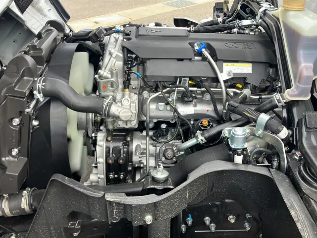 三菱 キャンター 2RG-FBA60(2WD)の写真17