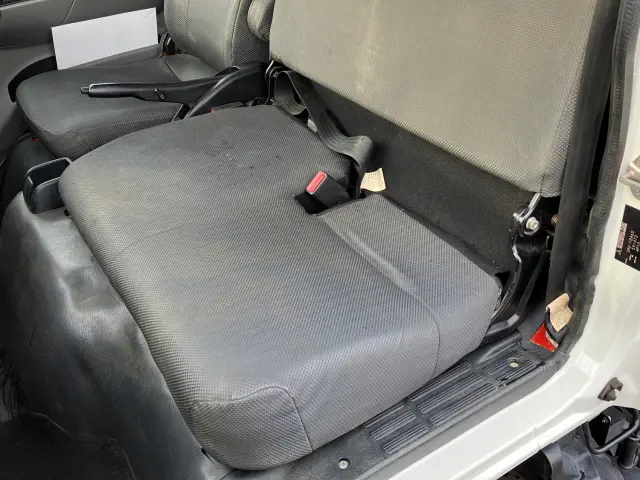 三菱 キャンター 2RG-FBA60(2WD)の写真20