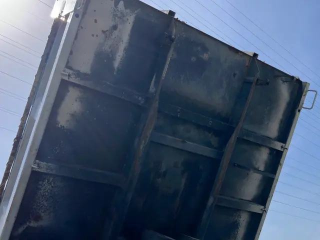 いすゞ フォワード TKG-FRR90S1(2WD)の写真12