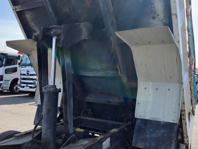 いすゞ フォワード TKG-FRR90S1(2WD)の写真13