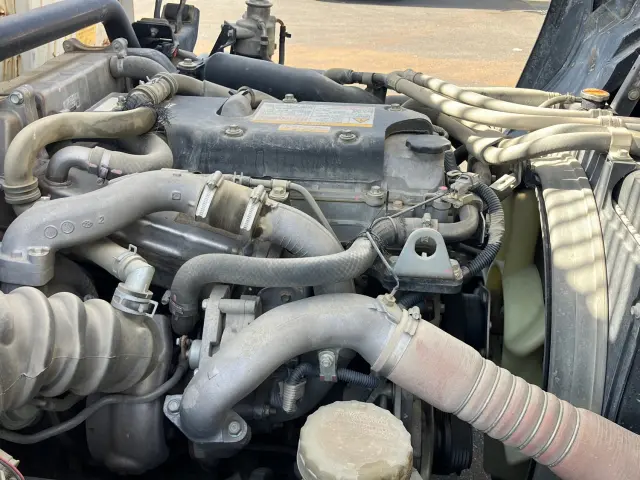 いすゞ フォワード TKG-FRR90S1(2WD)の写真18