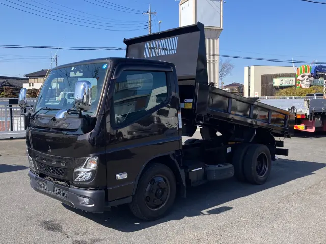 三菱 キャンター 2RG-FBA60(2WD)の写真1